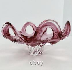 Vintage Pink free-form art glass bowl with petal-shaped rim