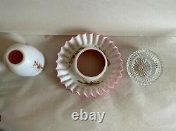 Vintage White To Pink Glass Fairy Lamp Skirted Reversible Gorgeous Fenton