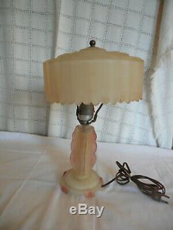 Vintage art deco glass table lamp withglass shade pink frosted glass