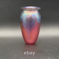 Vtg 1990 Eickholt Iridescent Pink & Blue Pulled Feather Art Glass SIGNED mint