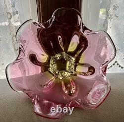 Vtg Pink Bohemian Czech Art Glass Bowl by Josef Hospodka/Chribska Glassworks