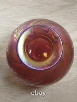 Vtg Steven Correia Pink/Cranberry Art-Glass Vase Beautiful Pulled Feather Motif