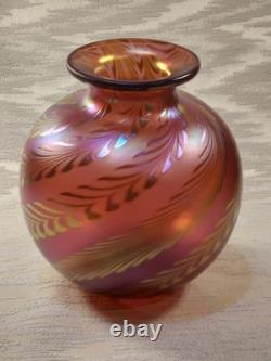 Vtg Steven Correia Pink/Cranberry Art-Glass Vase Beautiful Pulled Feather Motif